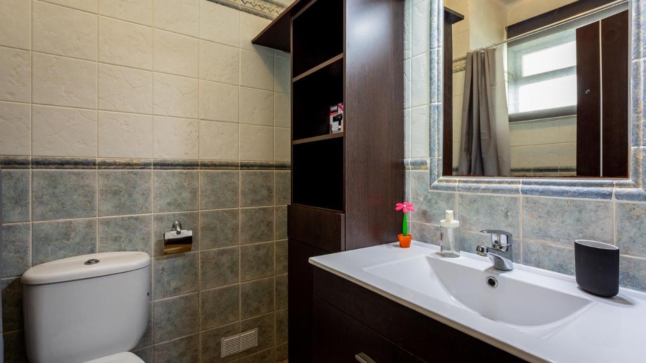Charming 1 Bedroom Apartment In Portimao By Lovelystay Kültér fotó